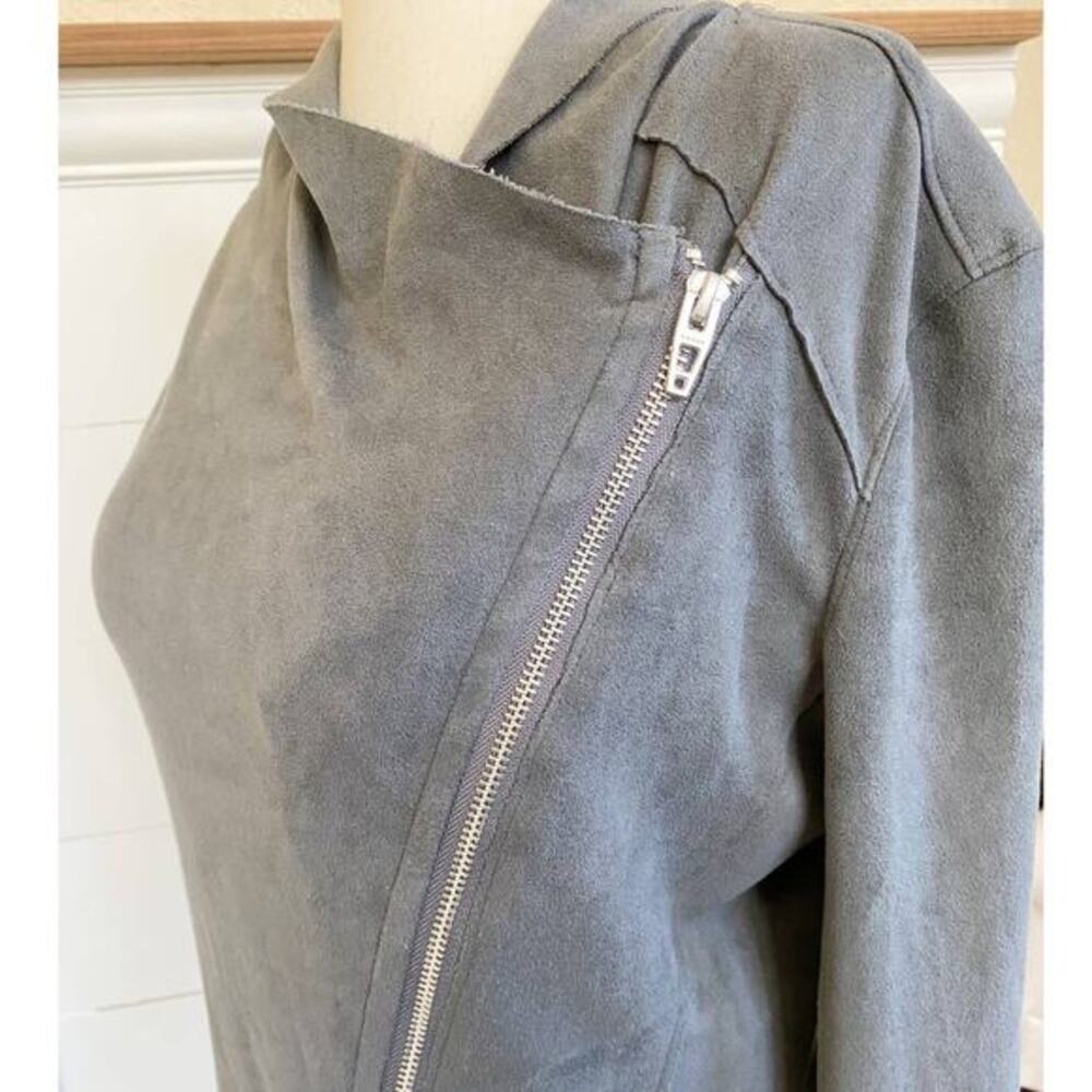 BLANKNYC Drape Front Faux Suede Asymmetrical Zip Jacket Grey‎ XS - Picture 8 of 14